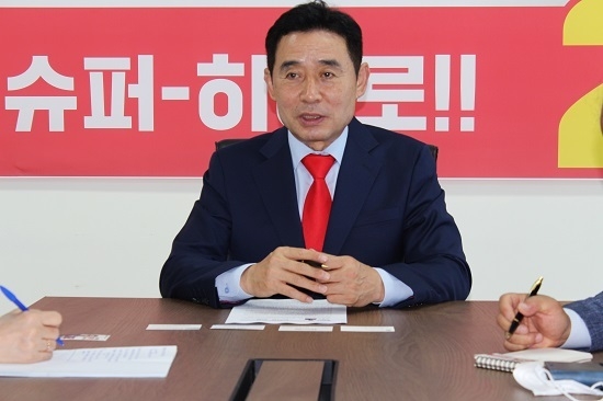 6.1 전국동시지방선거 백영현 국민의힘 포천시장 후보./경기북부언론사협회