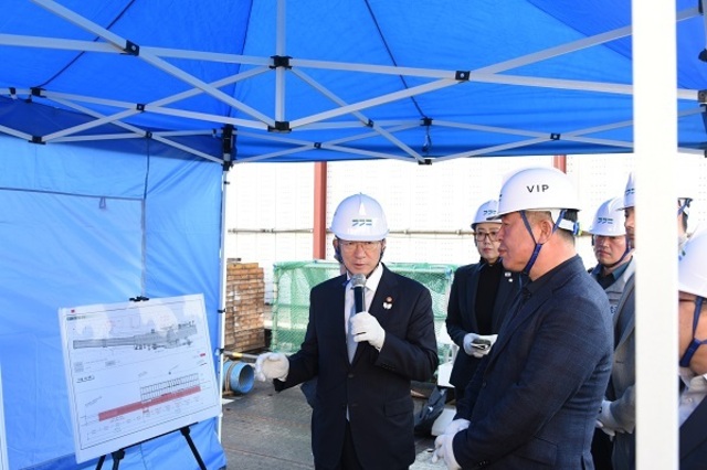 정성호 국회의원, 도봉산~포천 철도 공사 현장 점검