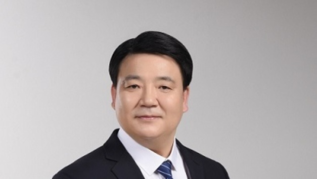 ‘민주당 최초 민선시장 유산’ 잇는다… 홍윤식 예비후보 “긍정의 ‘아빠찬스’, 시민 위해 쓰겠다”